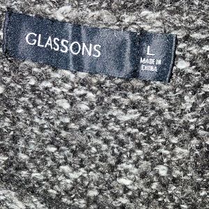 Fall sweater by Glassons size large made in china